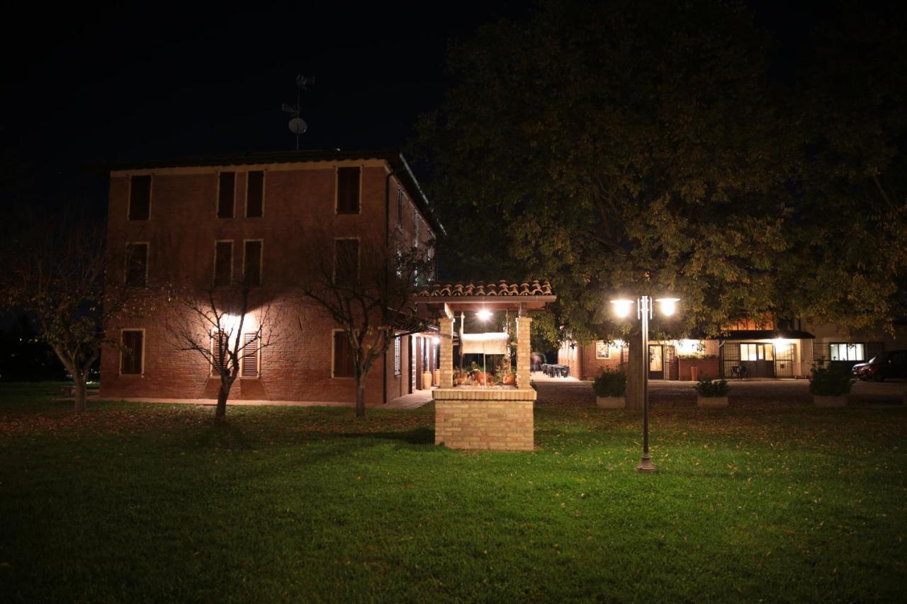 Albergo Da Ca' Vecia Spilamberto Eksteriør billede